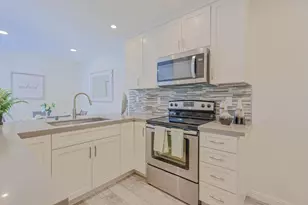 5078 Pinetree Ter, Campbell, CA 95008 - Photo 6