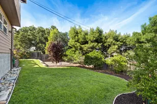 345 Laurel St, San Carlos, CA 94070 - Photo 32