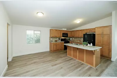 3837 Moana Way 31, Modesto, CA 95355 - Photo 16