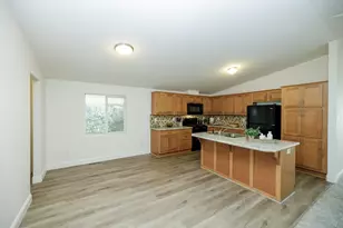 3837 Moana Way 31, Modesto, CA 95355 - Photo 16