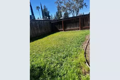 5908 Bourbon Dr, Carmichael, CA 95608 - Photo 6