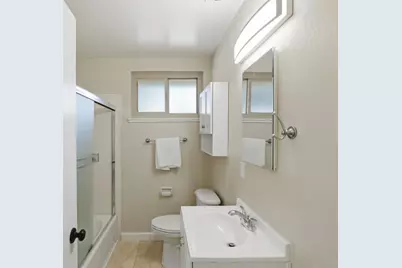 2173 Holbrook Dr, Concord, CA 94519 - Photo 32