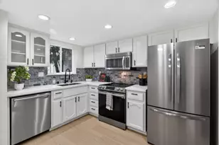 101 Redding Rd A4, Campbell, CA 95008 - Photo 2