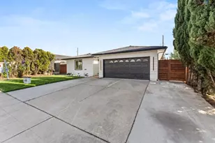 3250 Sylvan Dr, San Jose, CA 95148 - Photo 4