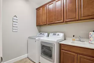 1816 Rosemary Dr, Gilroy, CA 95020 - Photo 34