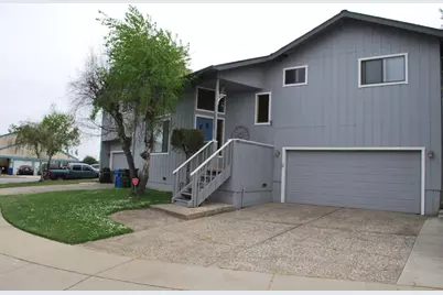 18761 Eisenhower St, Salinas, CA 93906 - Photo 1