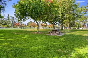 1799 Bradford Way, San Jose, CA 95124 - Photo 18