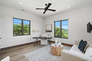 19534 Montevina Rd, Los Gatos, CA 95033 - Photo 24