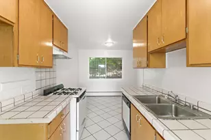 141 Marlin Ct, San Francisco, CA 94124 - Photo 8