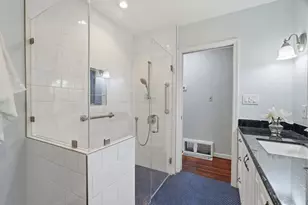 14175 Douglass Ln, Saratoga, CA 95070 - Photo 24