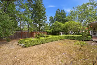 14175 Douglass Ln, Saratoga, CA 95070 - Photo 42