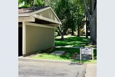 5693 Makati Cir D, San Jose, CA 95123 - Photo 12