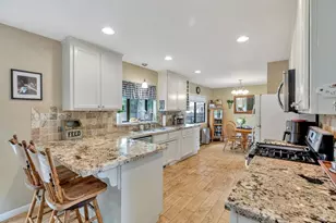 1951 Calistoga Dr, Hollister, CA 95023 - Photo 18
