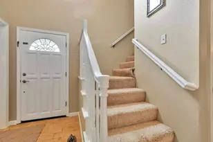 1951 Calistoga Dr, Hollister, CA 95023 - Photo 8