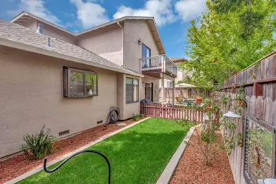 1951 Calistoga Dr, Hollister, CA 95023 - Photo 50