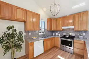 2186 Bikini Ave, San Jose, CA 95122 - Photo 8