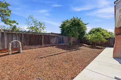 2186 Bikini Ave, San Jose, CA 95122 - Photo 30