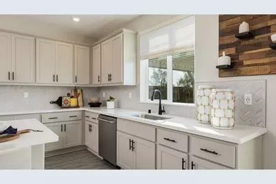 3246 Oak Trail Dr, Manteca, CA 95337 - Photo 4