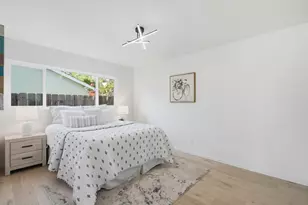 10910 Glen Artney St, Oakland, CA 94605 - Photo 42