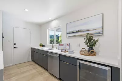 10910 Glen Artney St, Oakland, CA 94605 - Photo 24