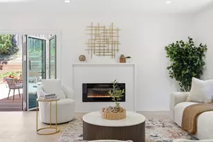 10910 Glen Artney St, Oakland, CA 94605 - Photo 8