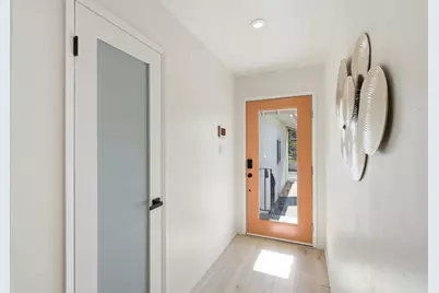 10910 Glen Artney St, Oakland, CA 94605 - Photo 34