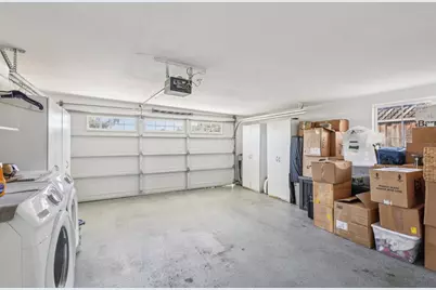 1370 Cathay Dr, San Jose, CA 95122 - Photo 32