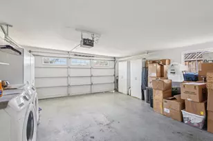 1370 Cathay Dr, San Jose, CA 95122 - Photo 32