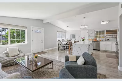 1370 Cathay Dr, San Jose, CA 95122 - Photo 8