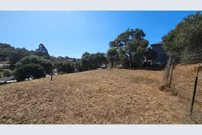 205 Las Lomas Dr, Royal Oaks, CA 95076 - Photo 20