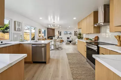 2043 Shellback Pl, San Jose, CA 95133 - Photo 10