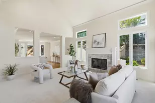 21592 Villa Maria Ct, Cupertino, CA 95014 - Photo 8