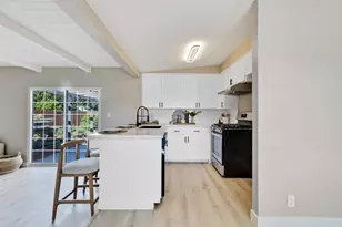 318 Navajo Dr, Salinas, CA 93906 - Photo 8