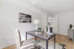 301 St Martin Dr, Redwood City, CA 94065 - Photo 8