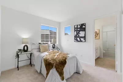 301 Saint Martin Dr, Redwood City, CA 94065 - Photo 24