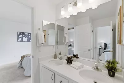 301 Saint Martin Dr, Redwood City, CA 94065 - Photo 28
