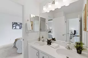 301 St Martin Dr, Redwood City, CA 94065 - Photo 28