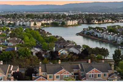 301 Saint Martin Dr, Redwood City, CA 94065 - Photo 40