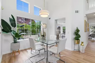 301 St Martin Dr, Redwood City, CA 94065 - Photo 8