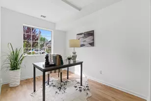 301 St Martin Dr, Redwood City, CA 94065 - Photo 10