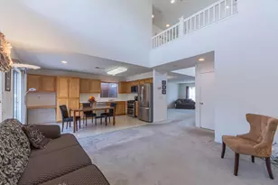 362 Zinfandel Way, Salinas, CA 93906 - Photo 4