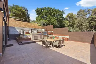 110 Dolton Ave, San Carlos, CA 94070 - Photo 18
