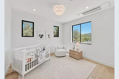 110 Dolton Ave, San Carlos, CA 94070 - Photo 30