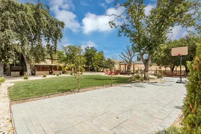 12405 Mount Hamilton Rd, San Jose, CA 95140 - Photo 8