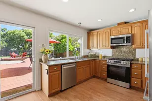 833 Welburn Ave, Gilroy, CA 95020 - Photo 10