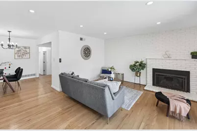 779 Broadmoor Dr, San Jose, CA 95129 - Photo 6