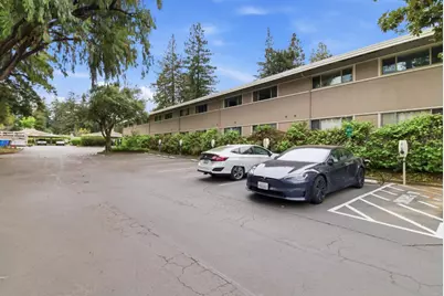 500 W Middlefield Rd 41, Mountain View, CA 94043 - Photo 26