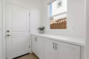 1606 Hacienda Ln, Hollister, CA 95023 - Photo 28