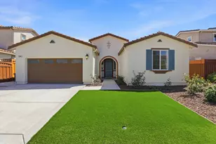 1606 Hacienda Ln, Hollister, CA 95023 - Photo 2