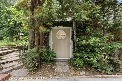 1700 Pine Knoll Dr, Belmont, CA 94002 - Photo 50